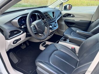 Chrysler Pacifica 3,6 Hybrid Čočka TOP 2023 DPH - 16