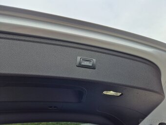 Audi Q5 2.0tdi-190Ps-S-tronic-S-Line-Alu R20-Servis Audi- - 16