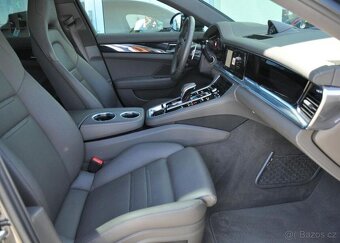 Porsche Panamera E-HYBRID 4S BOSE PANO K360°HUD - 16