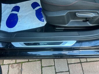 Volkswagen Golf VII kombi 2.0tdi 4x4 SOUND WEBASTO - 16