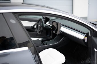 Tesla Model 3 Long Range AWD, 350kW (2019) - 16