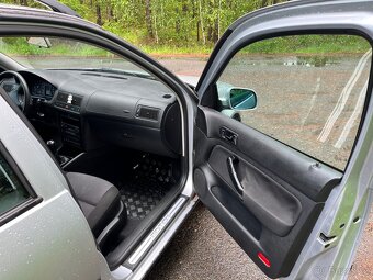 VW Golf 4 1.6 16V 77kw 2001 - 16