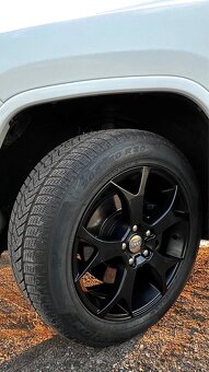 Jeep Grand Cherokee Overland 3.0 CRD 4x4, výjimečný stav. - 16