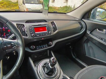 Kia Sportage 1,6 GDI 2WD 99KW / AJ NA SPLÁTKY / PROTIÚČET / - 16