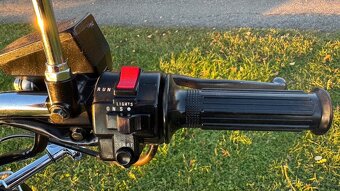 Suzuki GN 250 / 1995 / 7.837 km / - 16