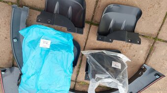 Mitsubishi L200 DID lemy a zástěrky - 16