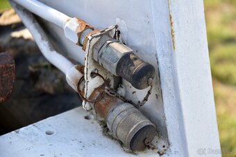 Bobcat 743 SMYKOVÝ NAKLADAČ - 16