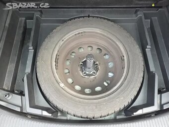 Touran 1.9TDI 77kW bez koroze,serviska,tempomat,digi.klima - 16
