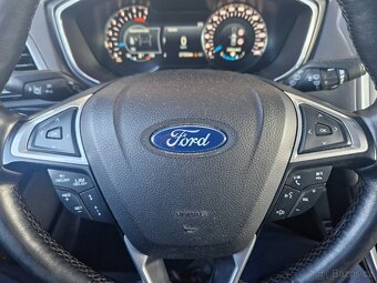 Ford Mondeo 2,0 TDCi 132kW Titanium Manuál - 16