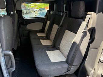 Ford Transit Custom 2.0TDCi L2 96kW,6míst,Top stav - 16
