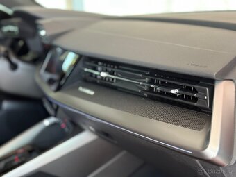 Audi RS3 Sportback / ČR / DPH / 1M / 2023 / 13tkm - 16