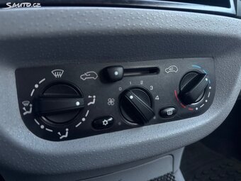 Citroën C3, 1,4i 16V 54kW Tažné Klima CEBIA - 16