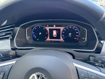 VW Passat B8 2.0 TDI 140kW DSG Matrix LED ACC ERGO Kamera - 16