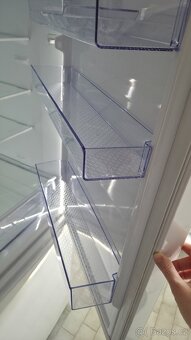 Lednice Beko s mrazákem - 16