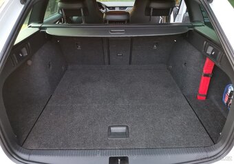 ŠKODA OCTAVIA 3 III RS 2.0 4X4 TDI 135 KW PO SERVISU - 16