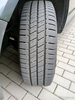 Volkswagen Transporter T5 - 16