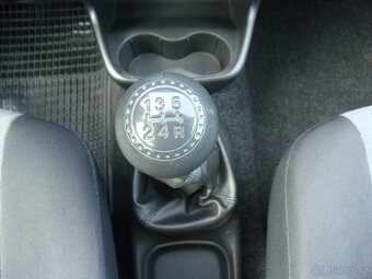 PRODÁM FIAT Punto 1,2 8V KLIMA - 16