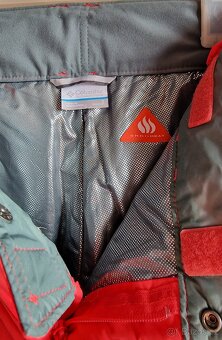 Dámská lyžařská / snowboardová bunda O'Neill vel.S - 16