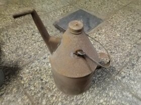 Smaltované a litinové veci - 16