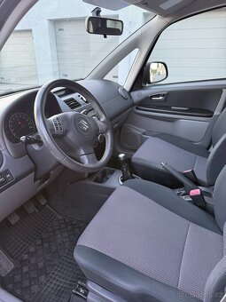 Suzuki SX4 1.6. 4WD (první majitel) - 16