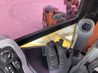 CAT 432F2 Traktorbáger / Rýpadlo 2020 - 16