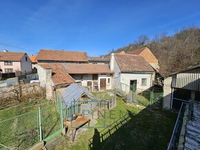 Prodej rodinného domu 3+1 se zahradou v obci Libkovice pod Ř - 16