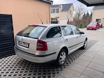 Škoda Oktavia 1.8 tsi. 118 kw rv 2008. Původ ČR - 16