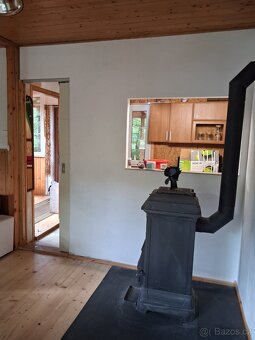 Prodej chaty na vlastním pozemku 1276 m², celková plocha 77m - 16