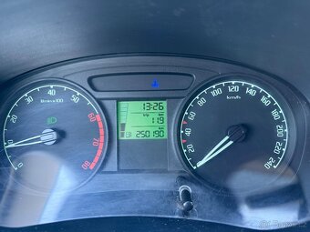 Škoda Roomster Praktik 1.2 51Kw 1.Majtel Nové v CZ Servis - 16