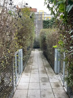 Prodej bytu 3+kk, 95m² + předzahrádka, ul. Drahobejlova, Pra - 16