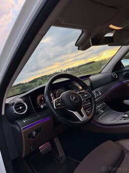 MERCEDES-BENZ E 220d  ALL TERRAIN 4matic 08/2018 E220d - 16
