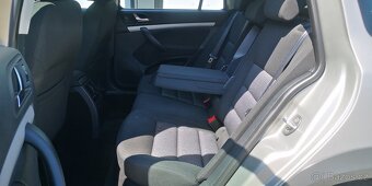 Škoda Octavia Kombi SCOUT 1,8 TSI - 118kw. 4X4. .KRÁSNÝ STAV - 16