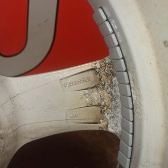 ALU kola Brock 5x114,3 + zimní pneu 225/55 R17 - 16