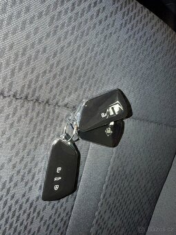 Škoda Octavia Style 2.0TDI 110kw ACC LANE SIDE KESSY MATRIX - 16