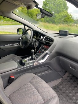 Peugeot 3008 1,6HDI 82kW r.v.2013, naj. 100.000 Km - 16