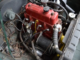 MGB GT 1800 - 16