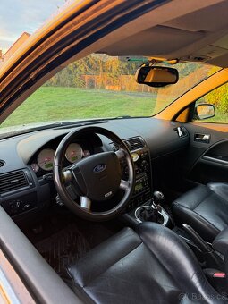 Ford Mondeo ST220 - 16