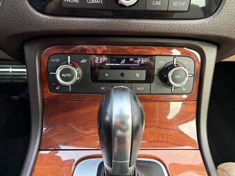 Volkswagen Touareg, 4,2TDi V8, FULL SERVIS, DPH, TOP - 16