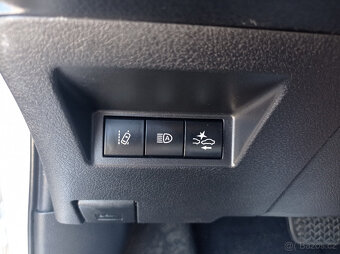 Toyota Yaris 1.5 Hybrid 74kW Automat/1maj - 16