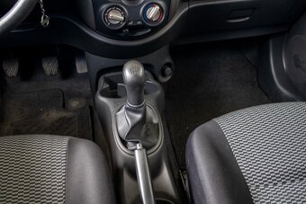 Nissan Micra 1.2 Visia - 16