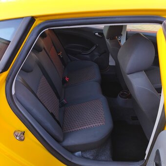 Seat Ibiza 1.2 12V 51kw,poctivých 149tkm, rok 2010, nová STK - 16