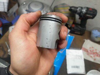 PIAGGIO 50 - DÍLY - 16