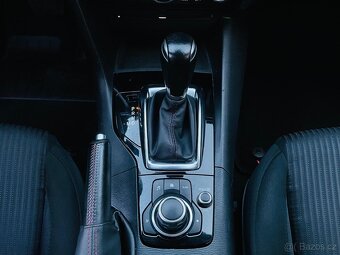 Mazda 3 2.0i BENZÍN AUTOMAT VÝHŘEV TAŽNÉ SENZORY - 16