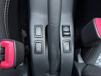 SUZUKI SX4 1.6i 88KW 4X4 BÍLÁ PERLEŤ NAVI TAŽNÉ VYHŘ.SED. - 16