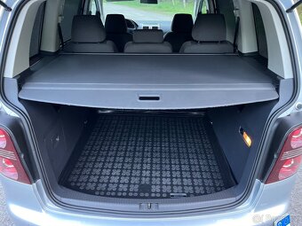 VW TOURAN HIGHLINE 1.4 TSI/2008/PĚKNÁ VÝBAVA/153000KM - 16