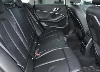 BMW Řada 2 218d ČR 1.MAJ TAŽNÉ - 16