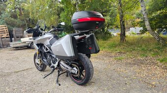 Aprilia Caponord 1200 r.v. 2013 - 16