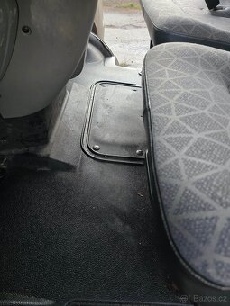 Velitelské hasičské vozidlo, Renault Master dCi 120 kombi - 16