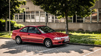 Honda Civic coupe 1.5 74 kW 1994, najeto 129575 km, nová STK - 16