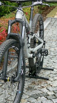 Canyon neuron 5 - 16